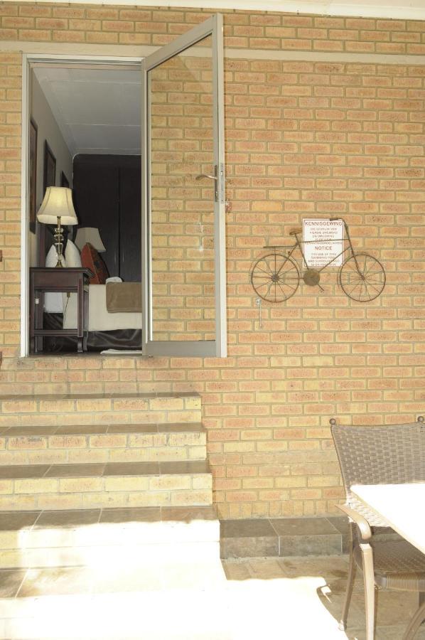 @Home Guest House Rustenburg Exteriér fotografie