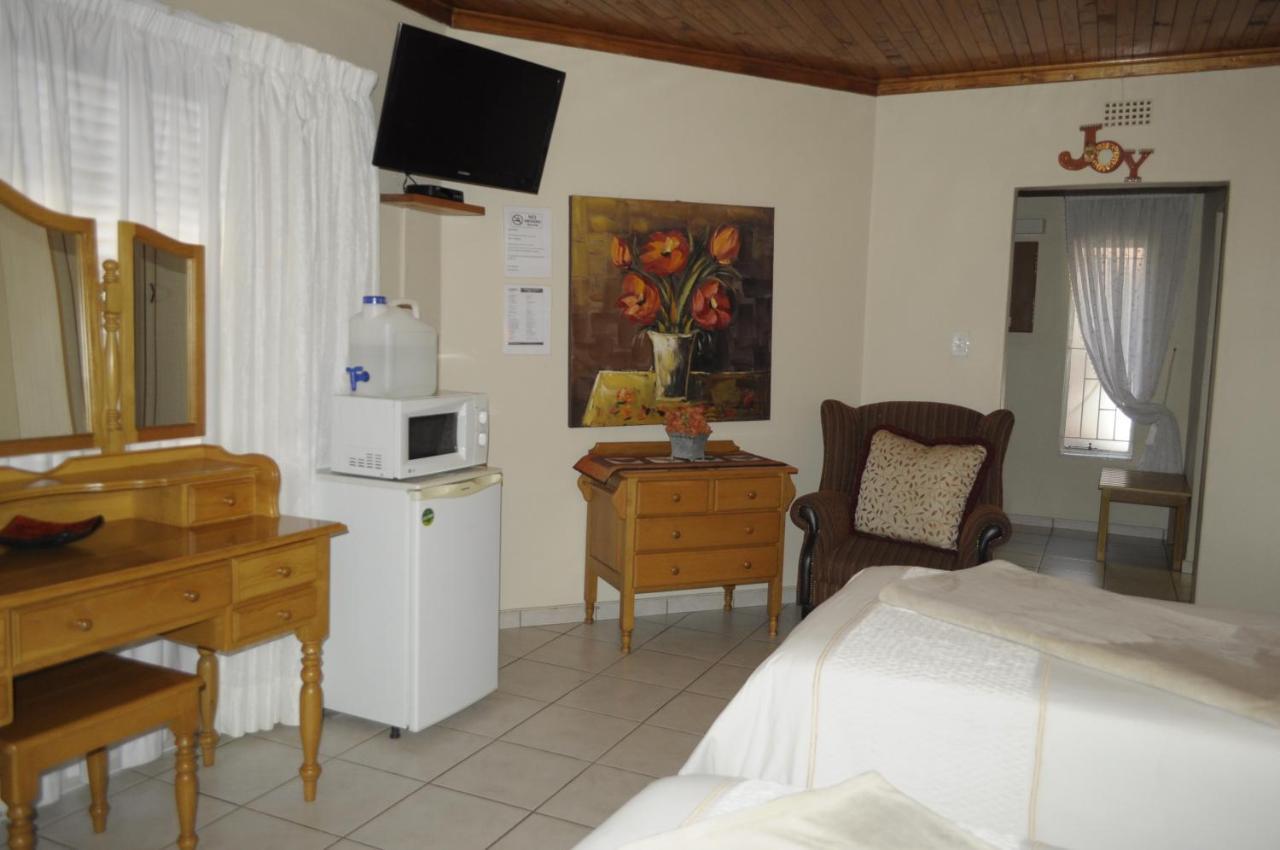 @Home Guest House Rustenburg Exteriér fotografie