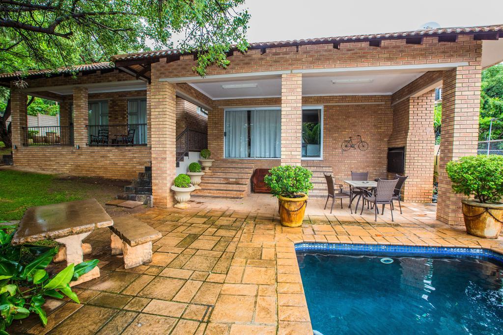 @Home Guest House Rustenburg Exteriér fotografie